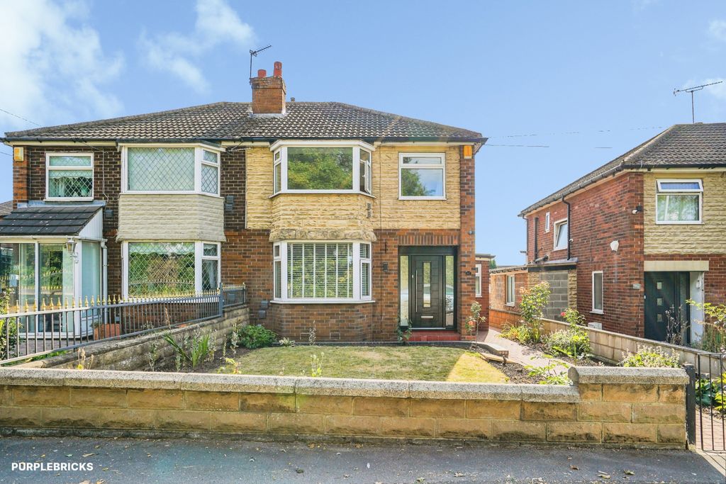 Property photo 1 of 31