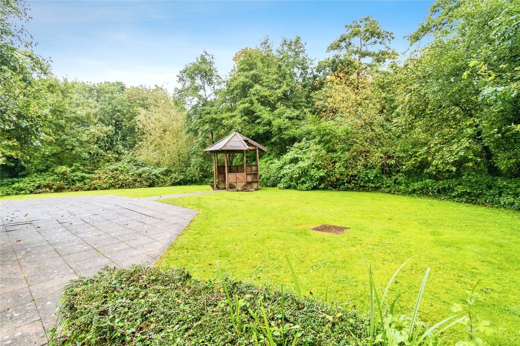 Property photo 3 of 15 Picture No. 20