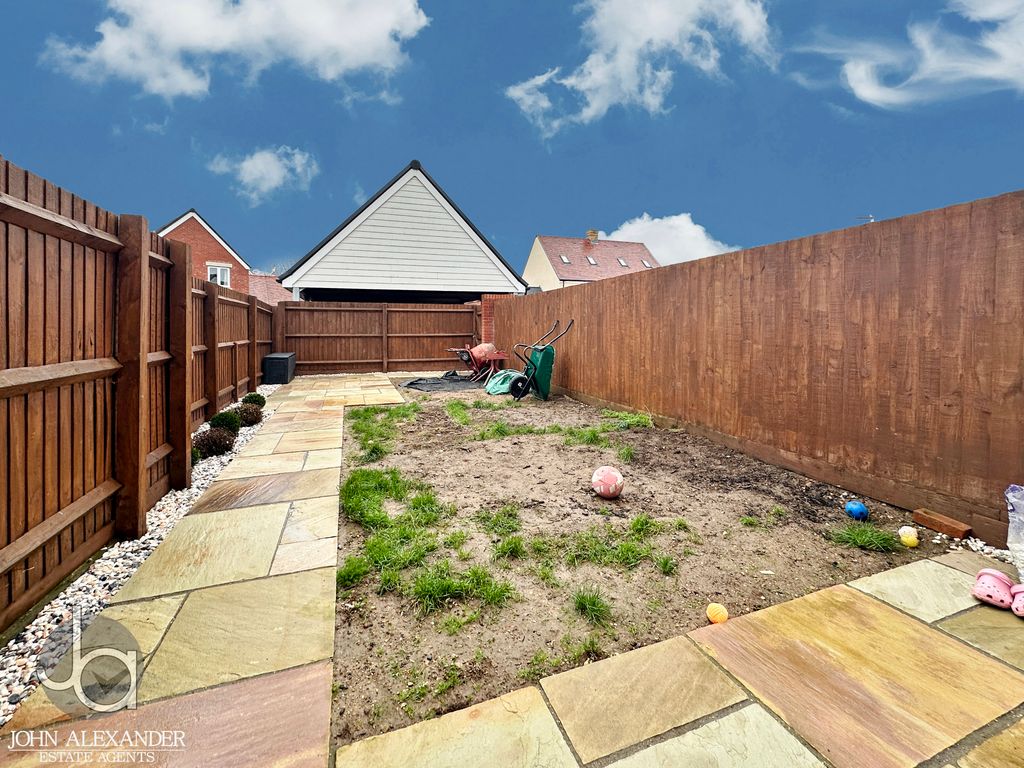 Property photo 2 of 13 20260112_114636649_0.5