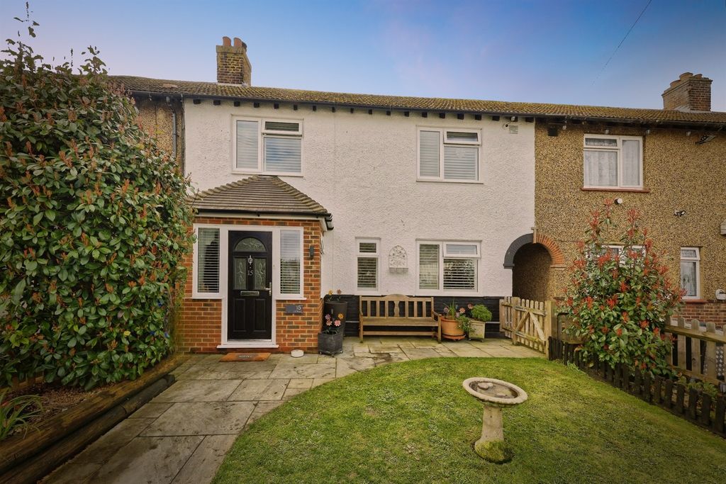 Property photo 1 of 10