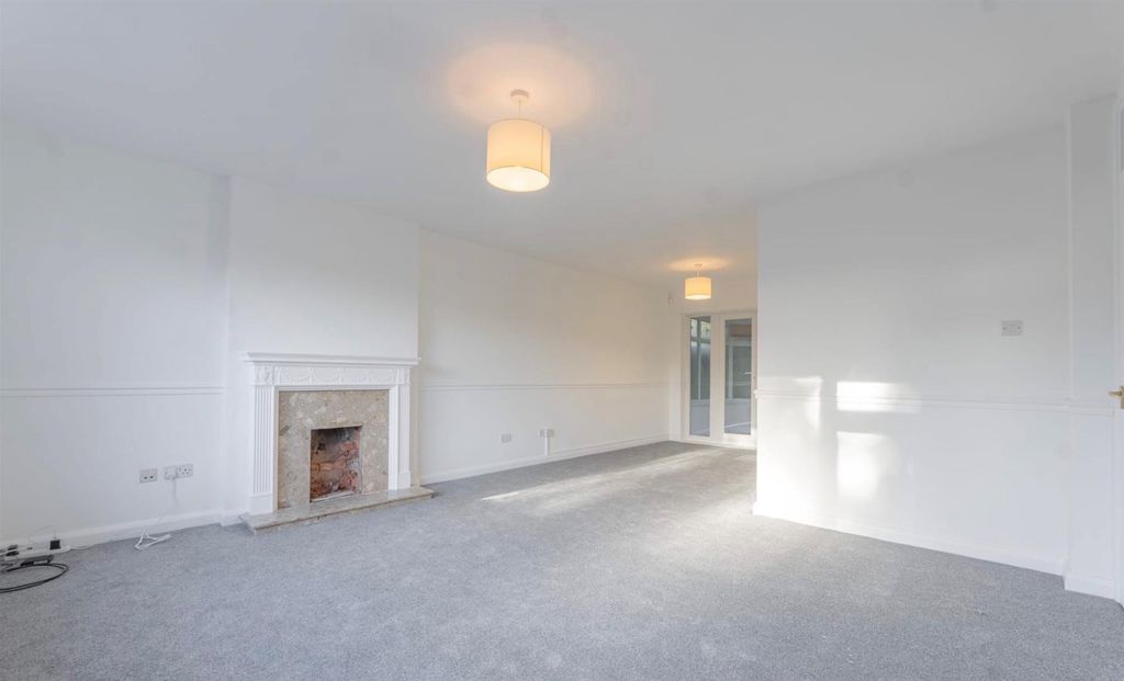 Property photo 3 of 31 3.Jpg