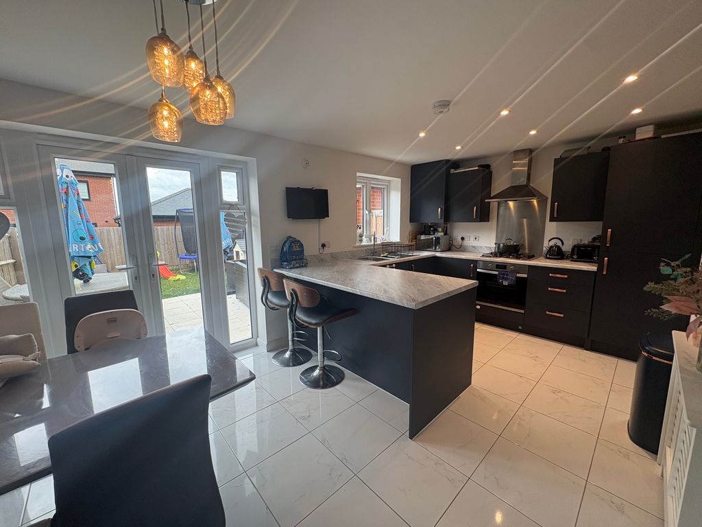 Property photo 2 of 18 Img_0100
