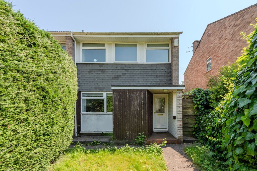 Property photo 2 of 11