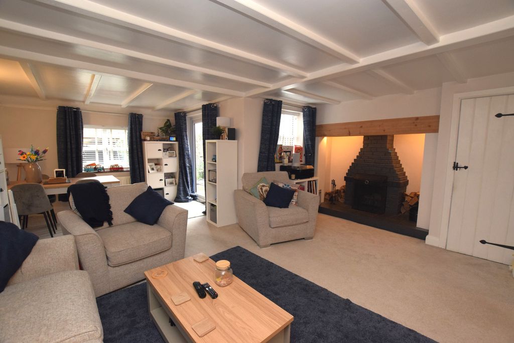 Property photo 3 of 14 Dsc_3028