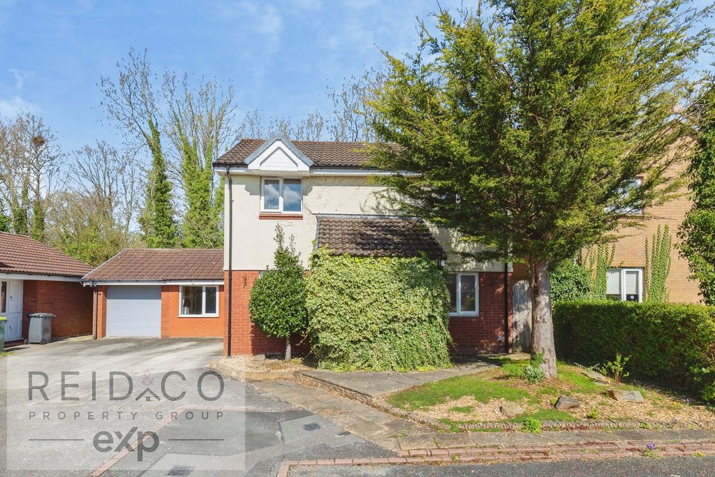 Property photo 1 of 13