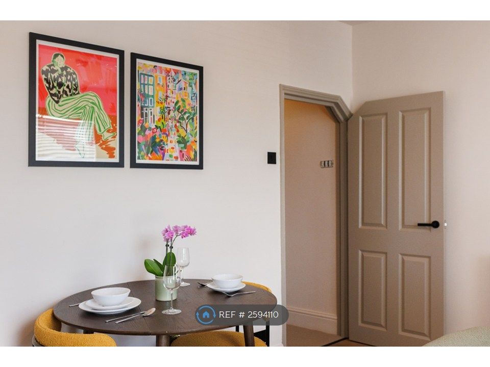 Property photo 2 of 9 Dining Area