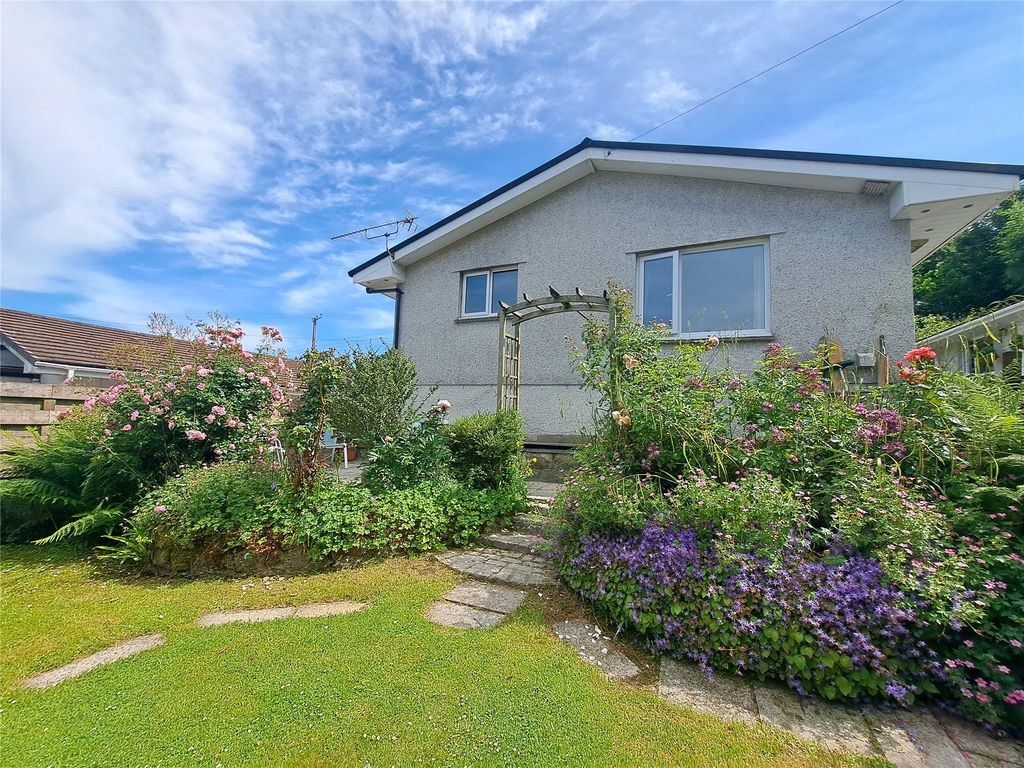 Property photo 2 of 18 2 - Picture No. 28