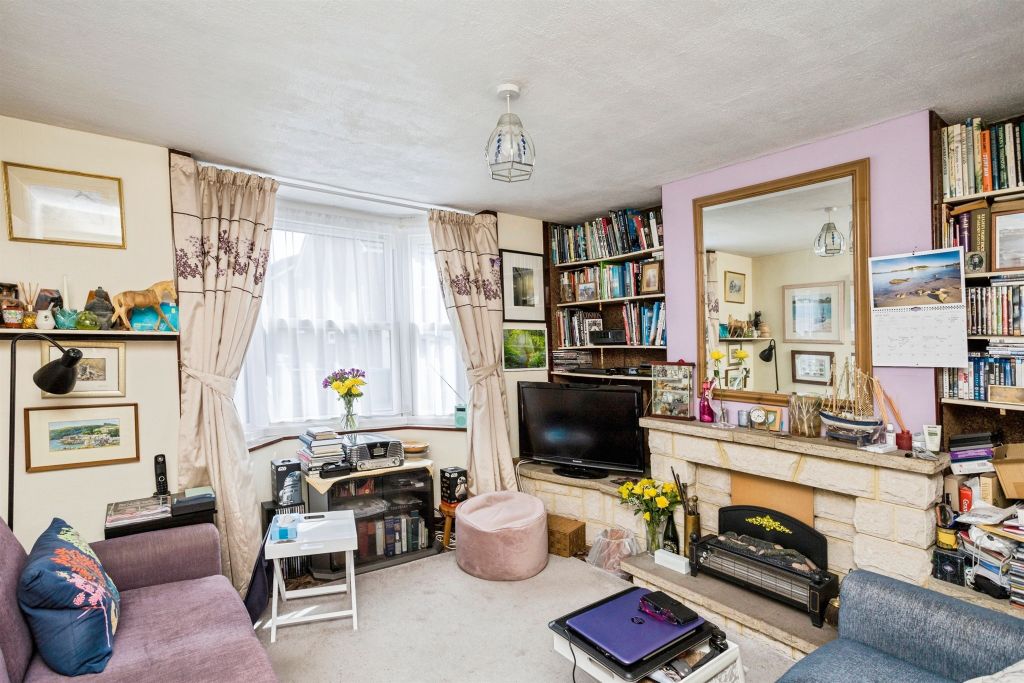 Property photo 2 of 16