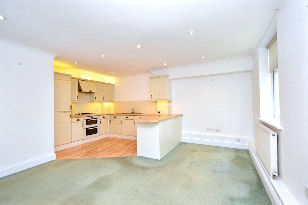Property photo 2 of 14 Picture No. 30