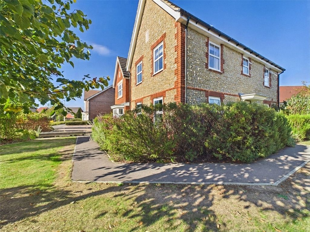 Property photo 2 of 20 Picture No. 32
