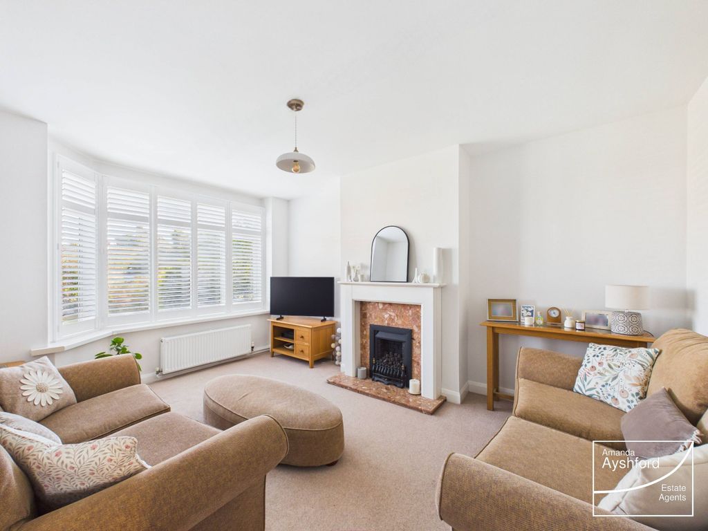 Property photo 3 of 26