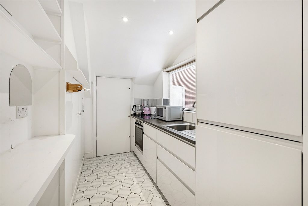 Property photo 3 of 13 Picture No. 09