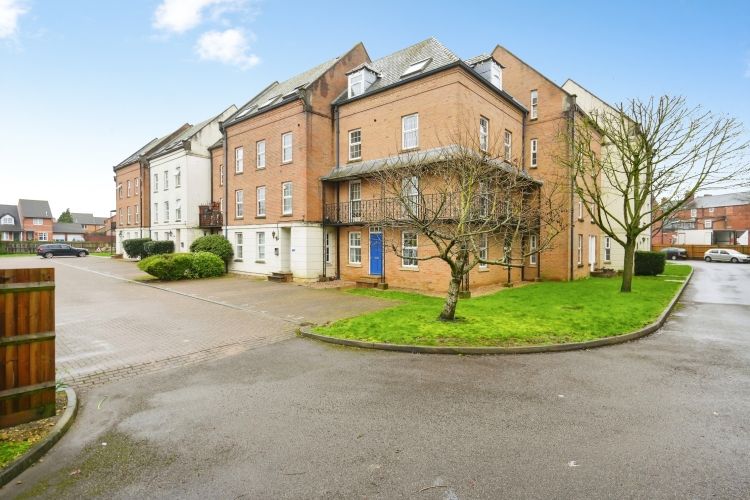 Property photo 1 of 7 12Victoriaplaceox...