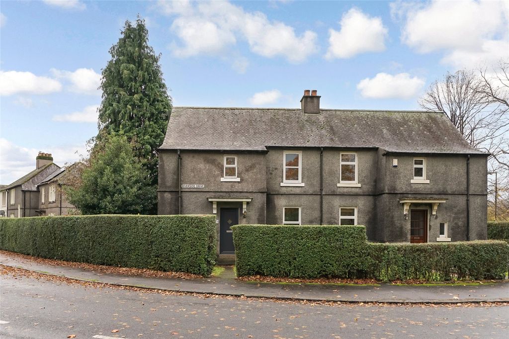 Property photo 1 of 25 External