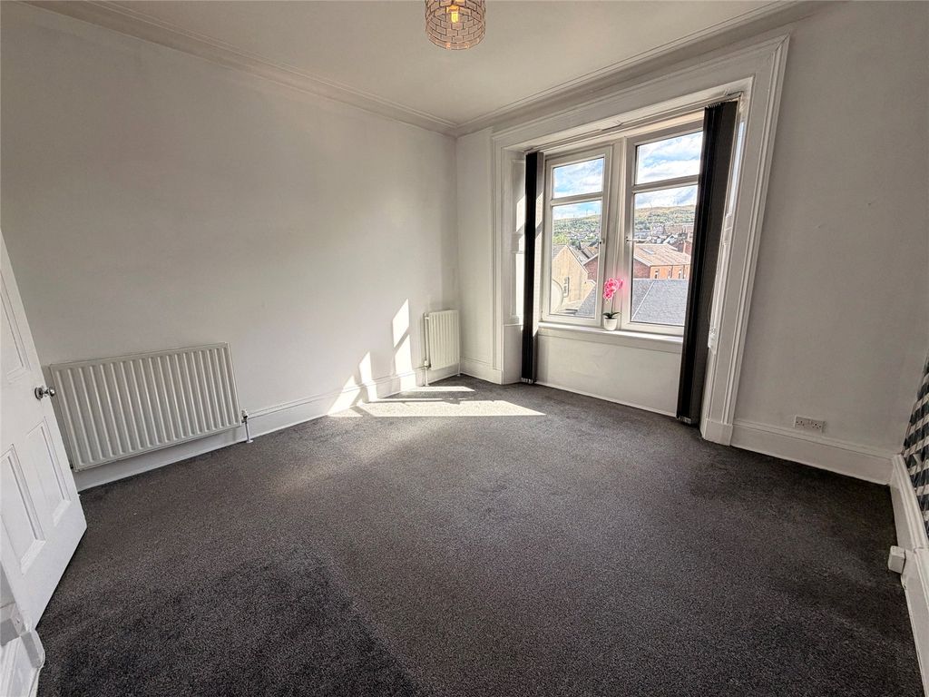 Property photo 3 of 12 Picture No. 12