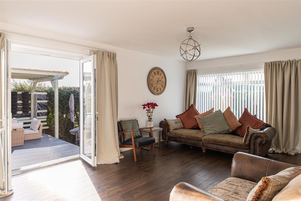 Property photo 2 of 34 Obp_7699.Jpg