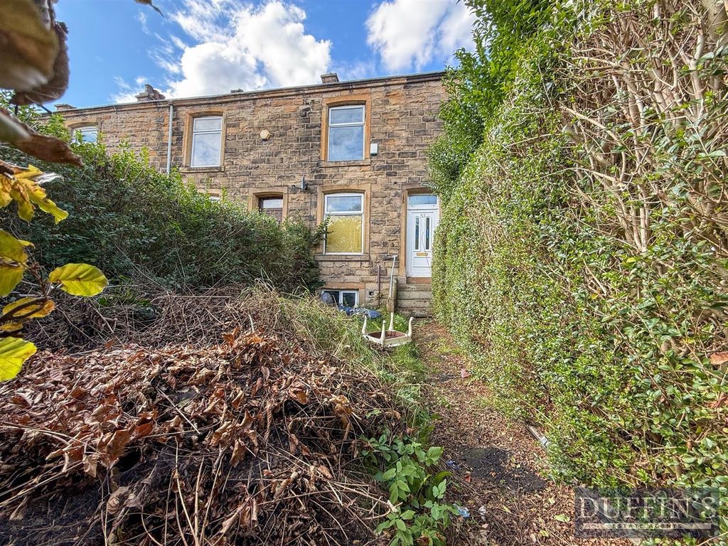 Property photo 1 of 10 External