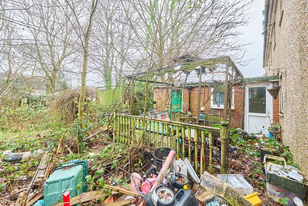 Property photo 3 of 13