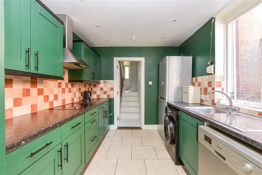 Property photo 1 of 12 Kitchen
