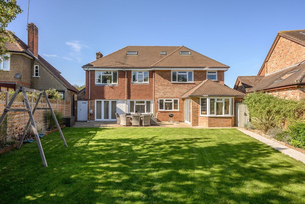 Property photo 1 of 16