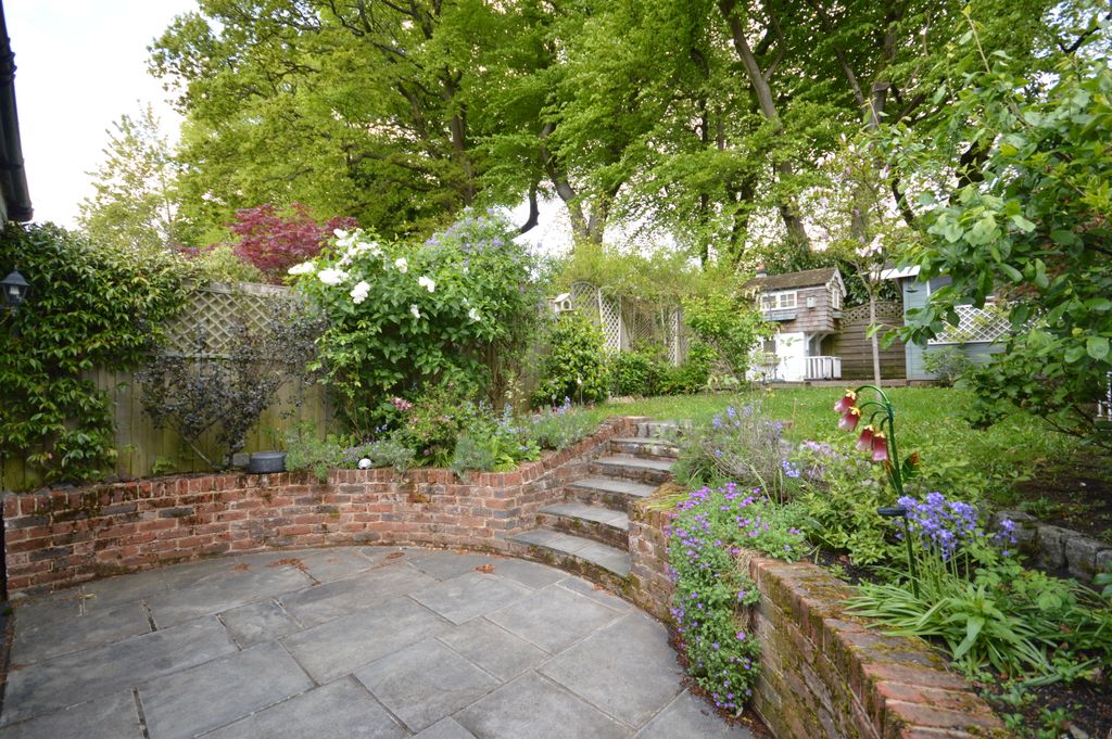 Property photo 3 of 17 Photo 10