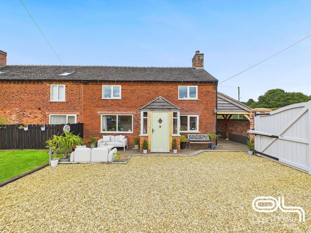 Property photo 1 of 31 Front (Exterior)