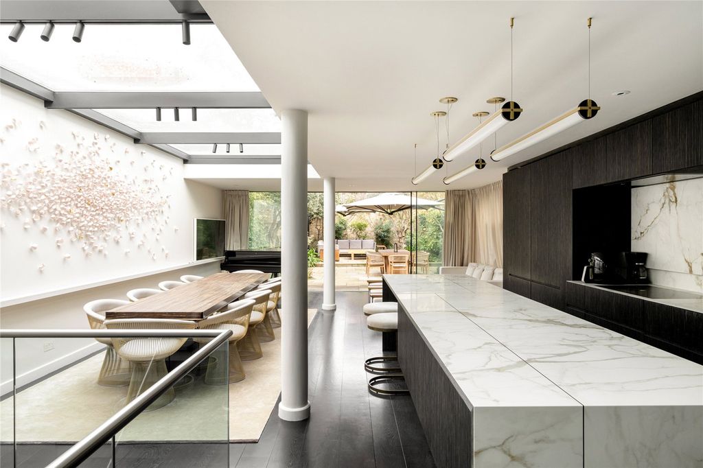 Property photo 1 of 20 Picture No. 09