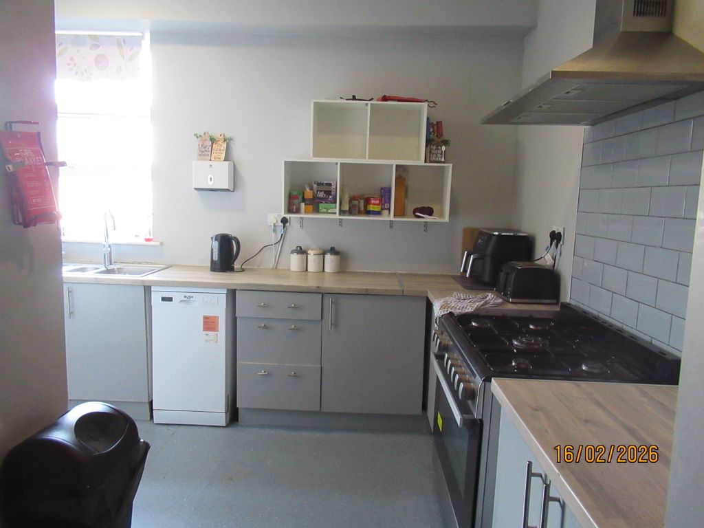 Property photo 2 of 5 Internal