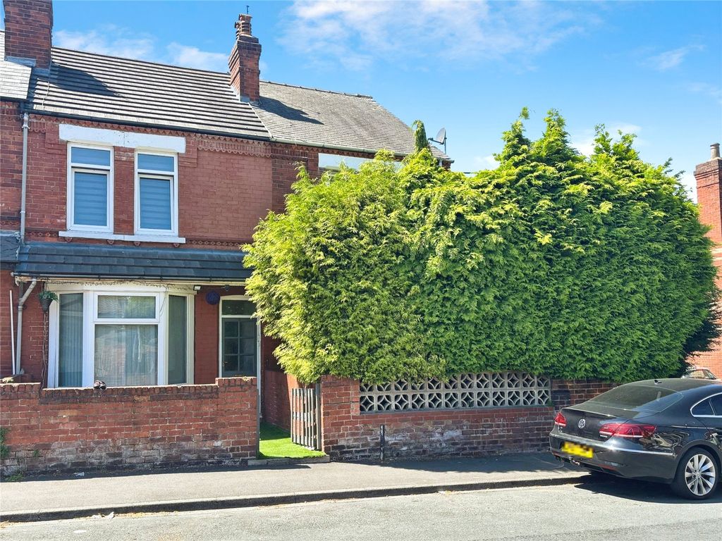 Property photo 3 of 6 Frontage