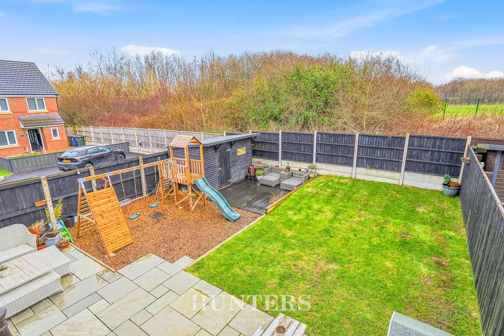 Property photo 2 of 20 Rear Garden