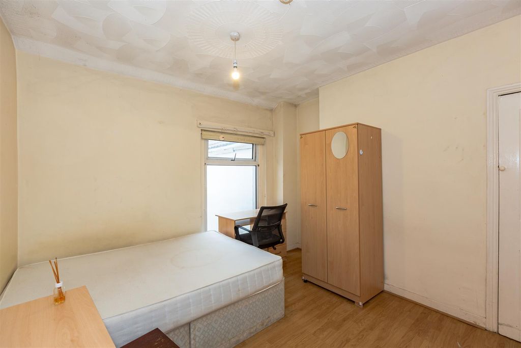 Property photo 3 of 15 Cz0A3073.Jpg