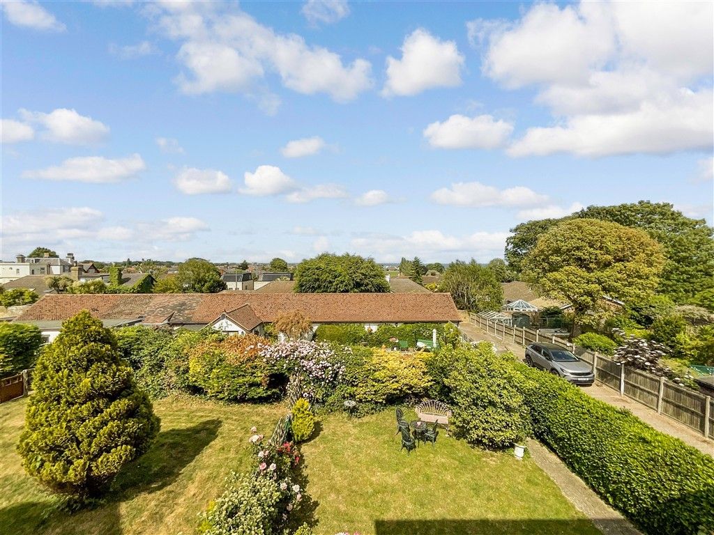 Property photo 2 of 7 View