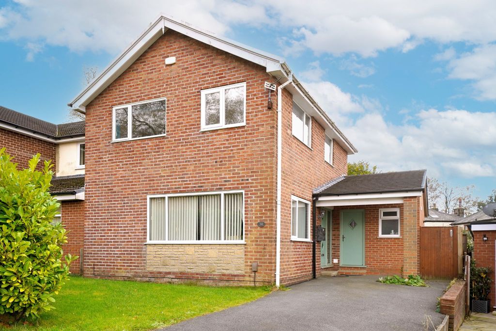 Property photo 1 of 31 Photograph 1