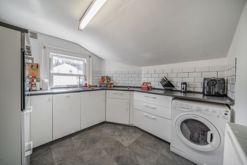 Property photo 2 of 6 1184426 (4)