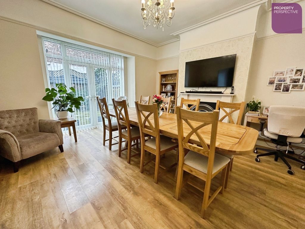 Property photo 3 of 19 Pbox-Img.Jpg