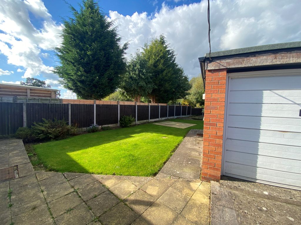 Property photo 2 of 10 Garden