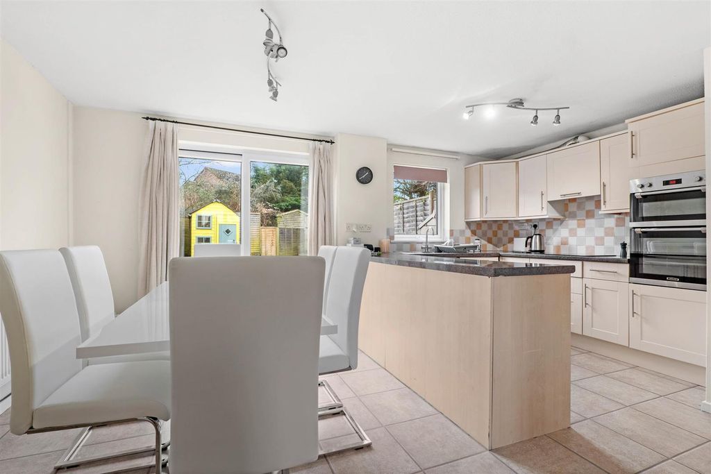 Property photo 3 of 9 Img_4368.Jpg