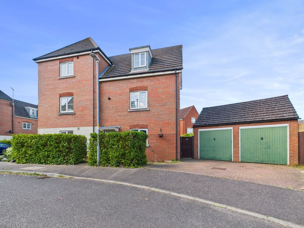 Property photo 1 of 25