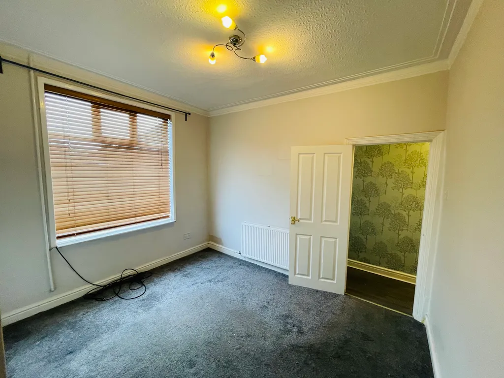 House in Salford, Newtown, Greater Manchester - View 6