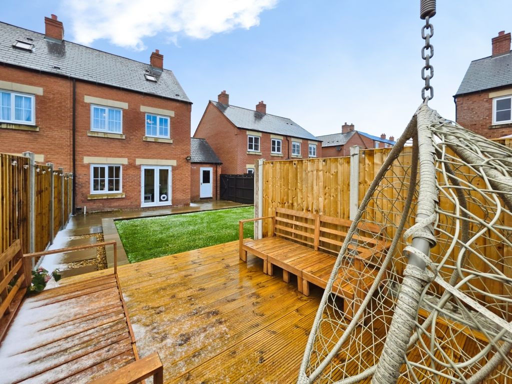 Property photo 2 of 53 Pbox-Img.Jpg