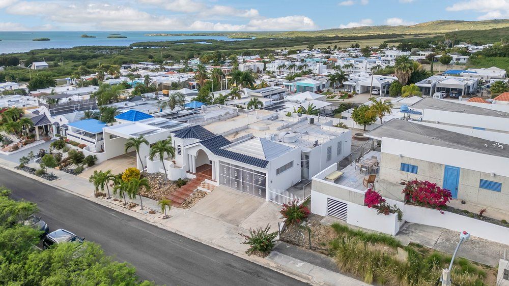 Property photo 1 of 26