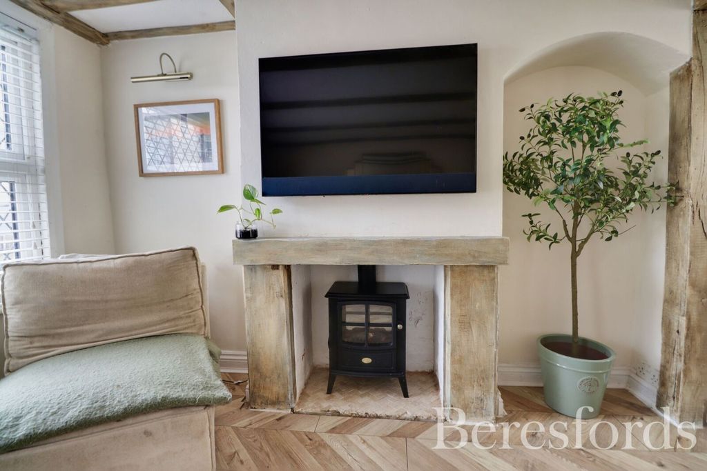 Property photo 3 of 19 Picture 3