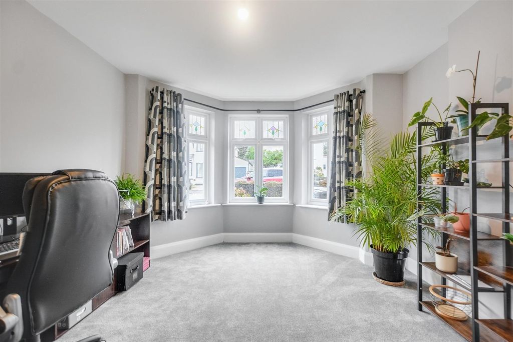 Property photo 3 of 41 Sitting Room_2.Jpeg