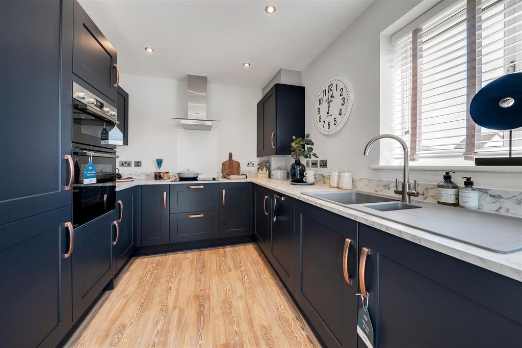 Property photo 3 of 13 Dsc01979.Jpg