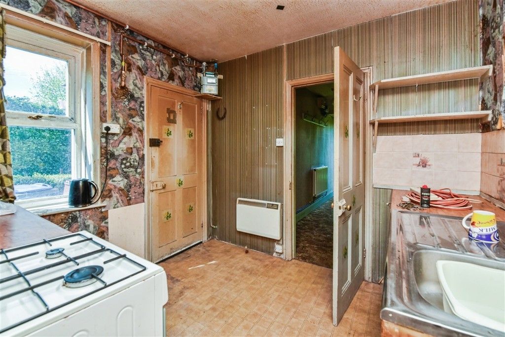 Property photo 3 of 13