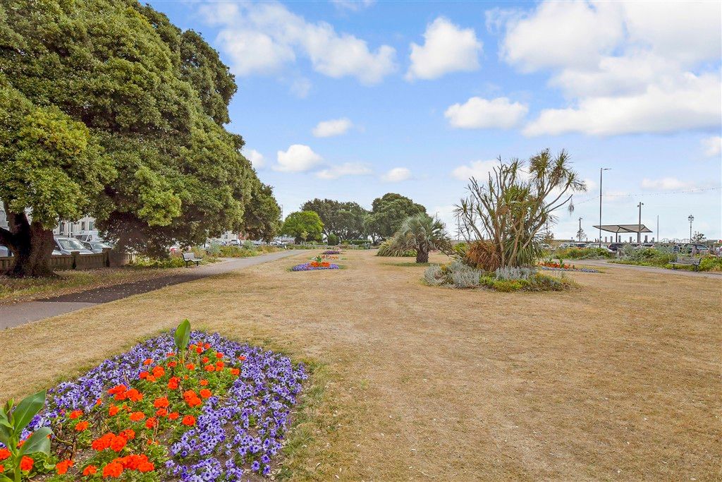 Property photo 3 of 3 Surrounding Area