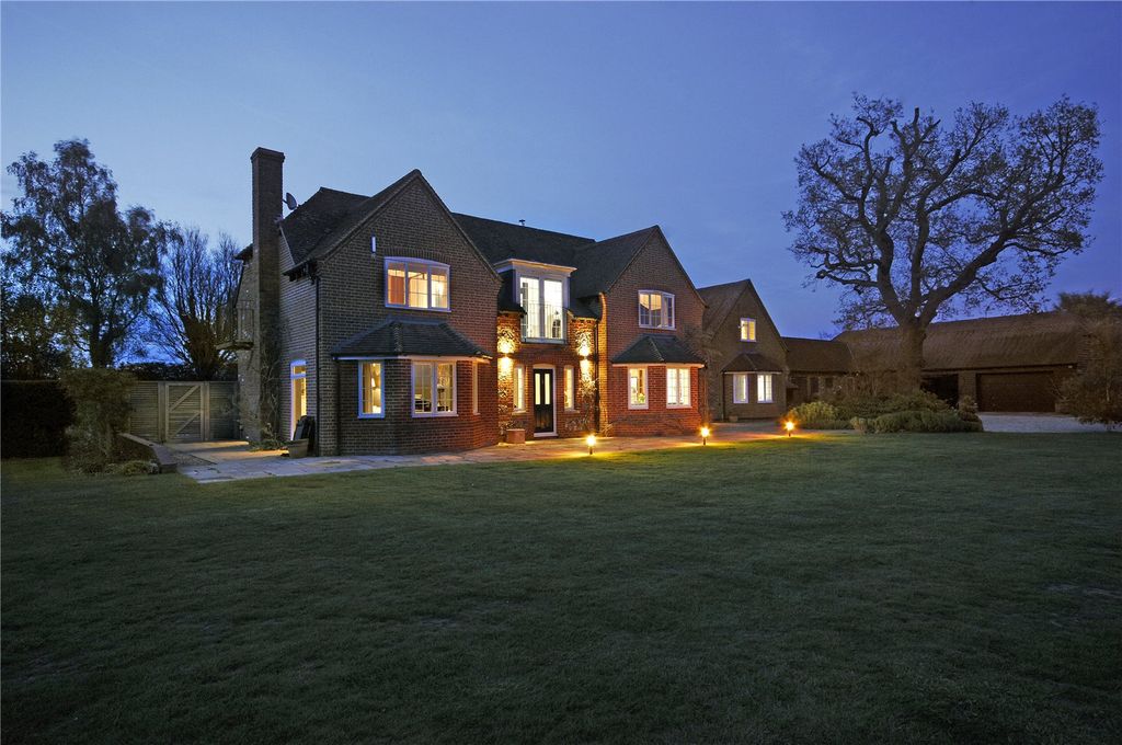 Property photo 1 of 21 Picture No. 64