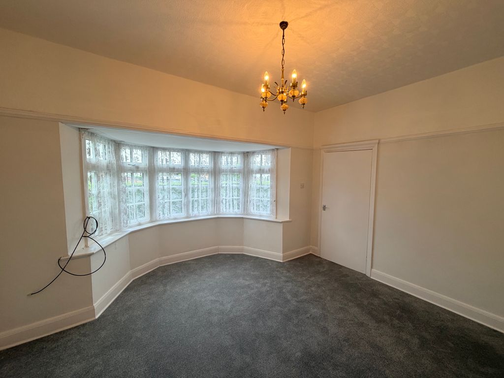 Property photo 3 of 18 Img_1947