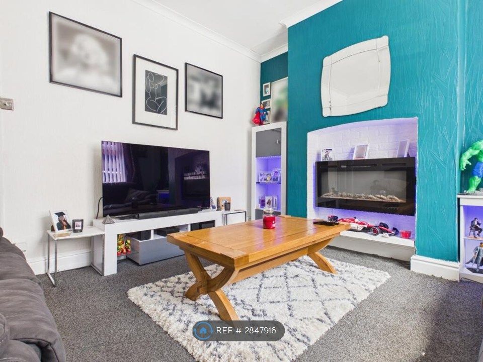 Property photo 2 of 7