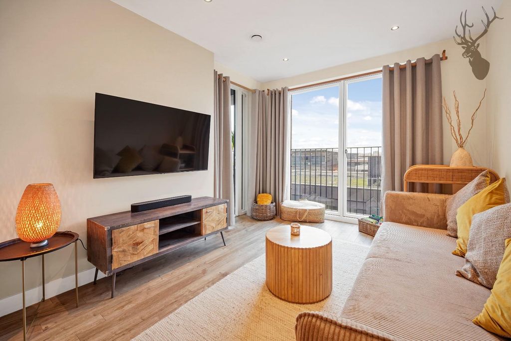 Property photo 2 of 23 Dsc07803.Jpg